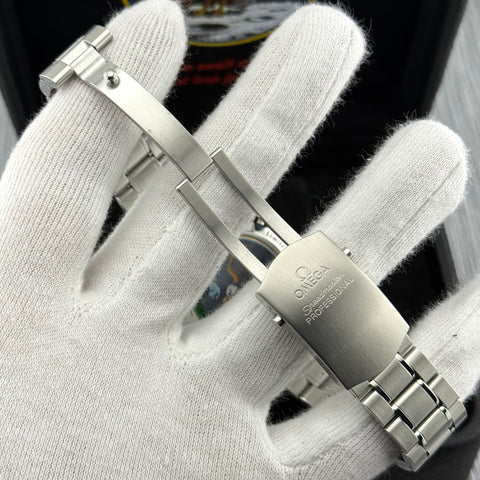 Omega Speedmaster Apollo 11 35th Anniversary Ref. 35693100 | Full-Set 2005 | Serviced 11/2025 | Limited Edition | Panda Dial | 42mm | Handaufzug | Top