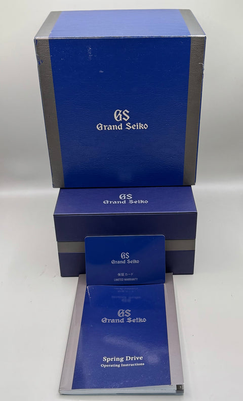 Grand Seiko Spring Drive Ref. SBGA225 | Full-Set 10/2023 | Grand Seiko Garantie 10/2028 | Neue Referenz | 39.4mm | White Dial | VIP