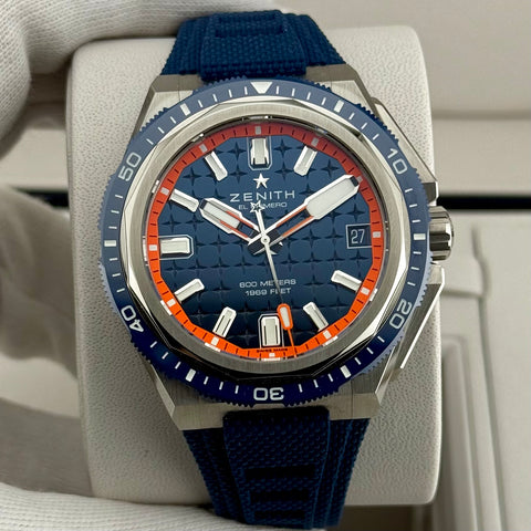 Zenith Defy Extreme Diver Ref. 95.9601.3620/51.I301 | Full-Set 04/2026 | NEU | Unworn | Titan | 42.5mm | Blue | Top