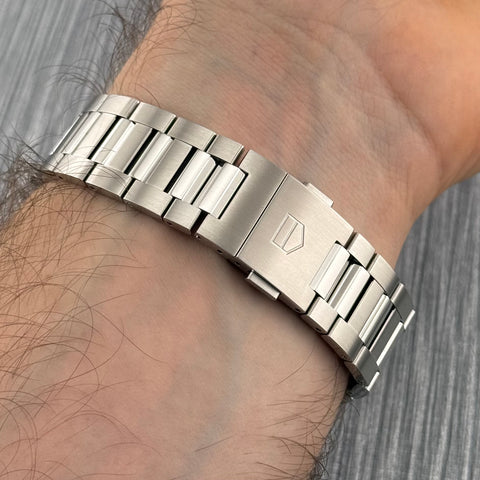 Tag Heuer Carrera Calibre 5 Ref. WBN2111.BA0639 | Full-Set 04/2024 | Like New | 39mm | Silver Dial | Automatic