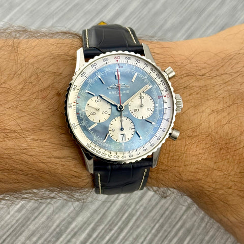 Breitling Navitimer B01 Chronograph 41 Japan Edition Ref. AB0139211C2P1 | Full-Set 09/2024 | Garantie 09/2032 | Blue MOP Dial | 41mm | Top | Rare