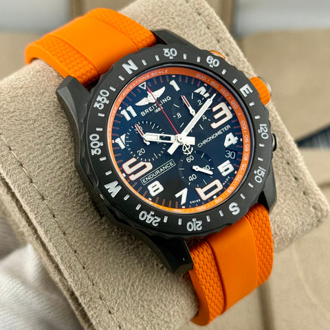 Breitling Endurance Pro Ref. X82310A51B1S2 | Full-Set 01/2026 | NEU | Quartz | Orange | Top