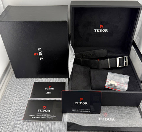 Tudor Black Bay „Harrods Edition“ Ref. 79230G | Full-Set 12/2022 | Top Condition | 41mm | Tudor Garantie 12/2027