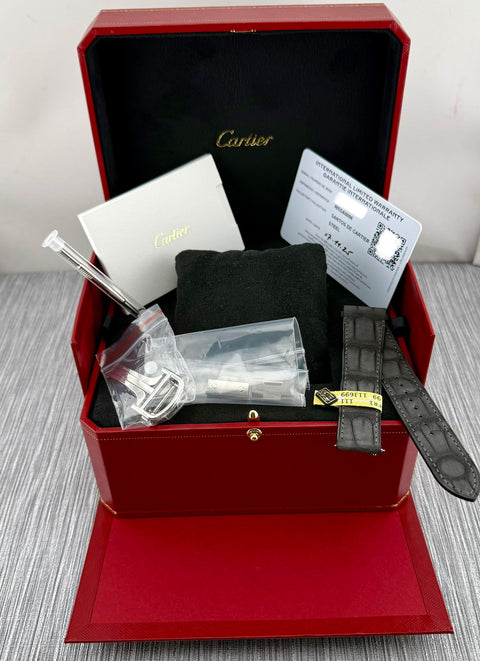 Cartier Santos Large Ref. WSSA0096 | Full-Set 11/2025 | Cartier Garantie 11/2033 | 47x39.5mm | Black Dial | Top