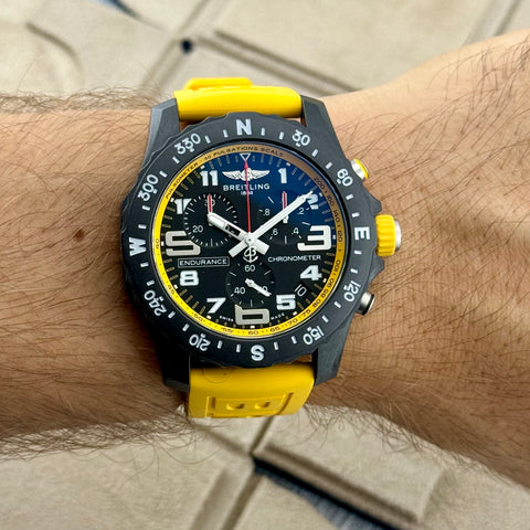 Breitling Endurance Pro Ref. X82310A41B1S1 | Full-Set 07/2023 | Yellow | Gelb | X82310 | Top | VIP