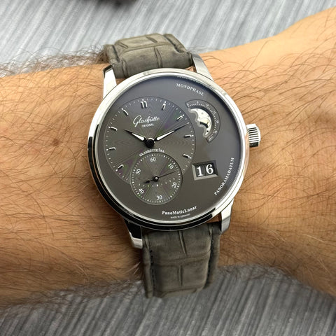Glashütte Original PanoMaticLunar 40 mm Ref. 1-90-02-43-32-62 | Full-Set 04/2025 | Garantie 04/2027 | Unworn | 40mm | Grey | Top