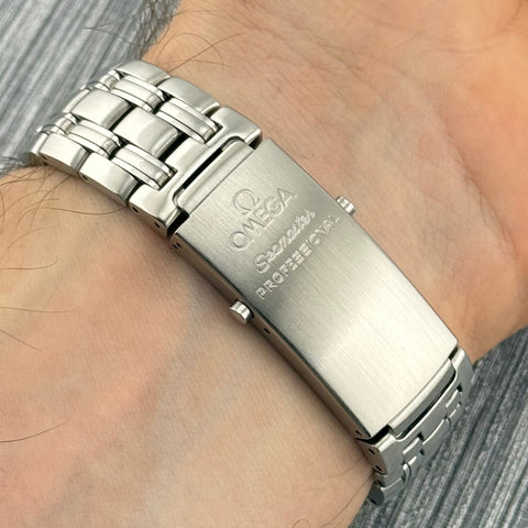 Omega Seamaster Professional Diver 300M Ref. 2561.80 | Serviced 09/2025 | Quartz | 36mm | Blue Wave Dial | Mid Size | Top | VIP