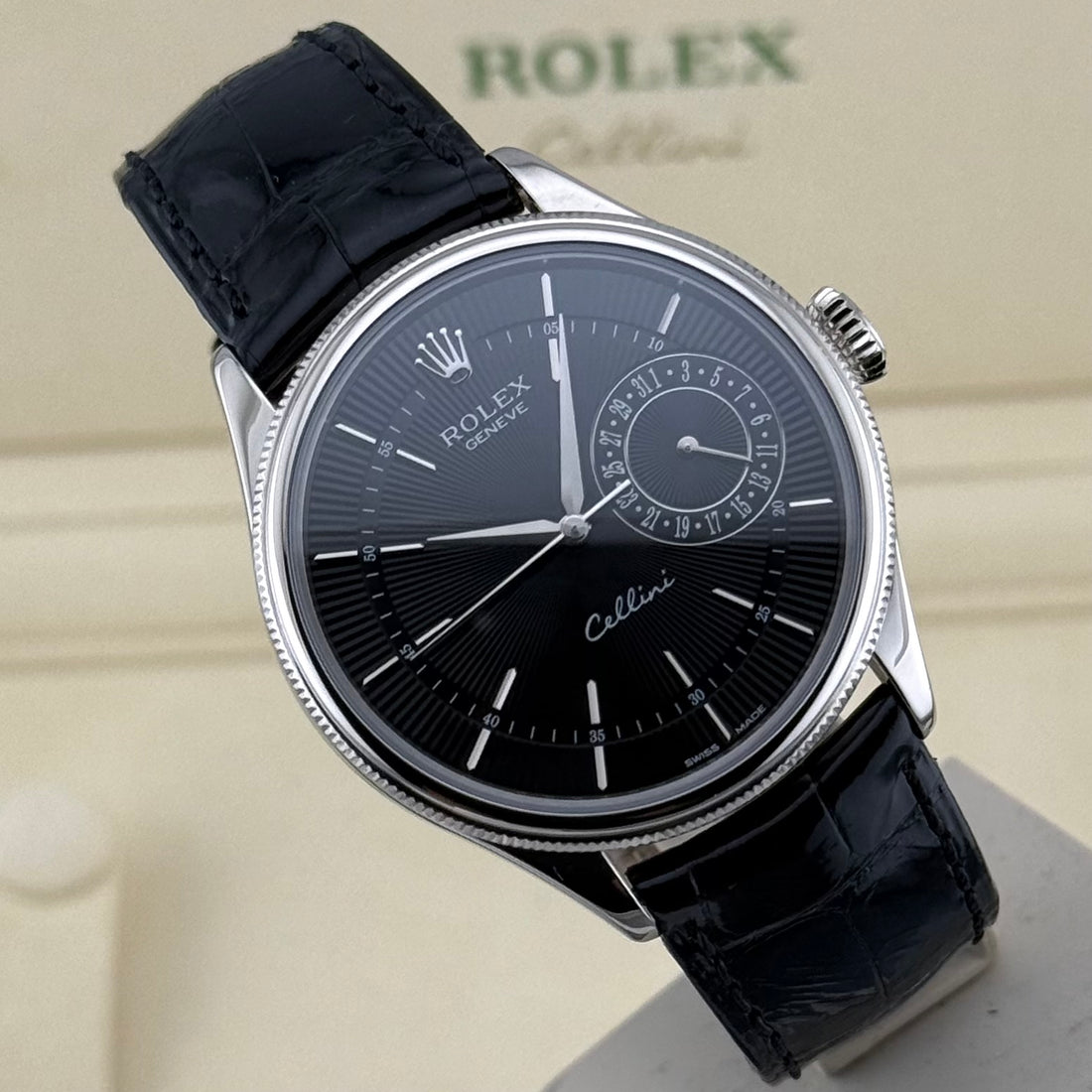 Rolex Cellini Date Ref. 50519 | Full-Set 2015 | LC100 | Rolex Service 2020 | 39mm | Black Dial | 18k White Gold | Top Condition