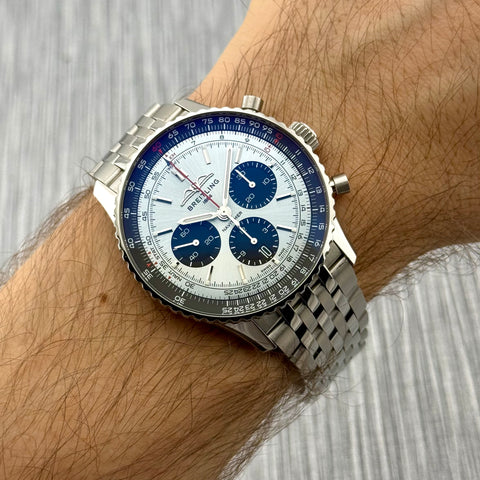 Breitling Navitimer B01 Chronograph 43 Ref. AB0138241C1A1 | Full-Set 08/2023 | Ice Blue | Automatic | 43mm | Breitling Garantie 08/2031 | Top | VIP