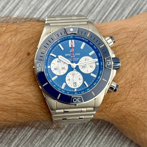 Breitling Super Chronomat B01 Chronograph Ref. AB0136161C1A1 | Full-Set 2021 | Blue Dial | Erstkaufrechnung | 44mm | Keramik Lünette | Top