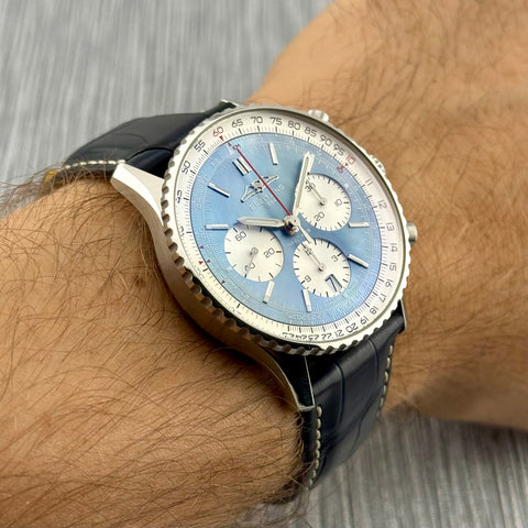 Breitling Navitimer B01 Chronograph 41 Japan Edition Ref. AB0139211C2P1 | Full-Set 09/2024 | Garantie 09/2032 | Blue MOP Dial | 41mm | Top | Rare