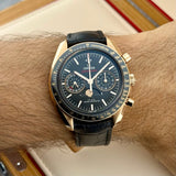 Omega Speedmaster Moonphase Ref. 304.63.44.52.01.001 | Full-Set 02/2025 | Garantie 02/2030 | 18k Roségold | 44,25mm | Top