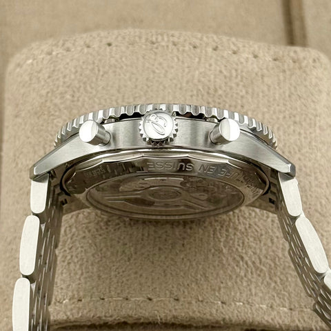 Breitling Navitimer B01 Chronograph 43 Ref. AB0138241G1A1 | Full-Set 04/2023 | Unworn | Ungetragen | Silver Panda Dial | Top