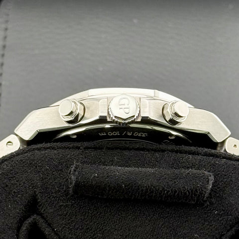 Girard-Perregaux Laureato Chronograph 42 Ref. 81020-11-131-11A | Full-Set 01/2023 | GP Garantie 1/2028 | Panda | Top Condition