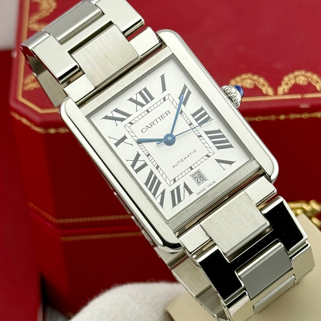Cartier Tank Solo XL Ref. W5200028 | Full-Set 2018 | White Dial | 41x31mm | Top Condition | 3800