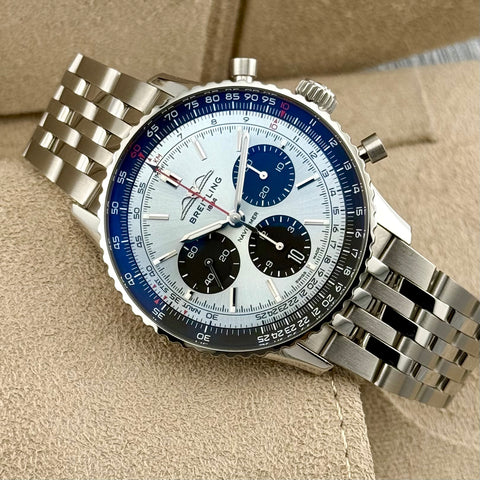Breitling Navitimer B01 Chronograph 43 Ref. AB0138241C1A1 | Full-Set 08/2023 | Ice Blue | Automatic | 43mm | Breitling Garantie 08/2031 | Top | VIP