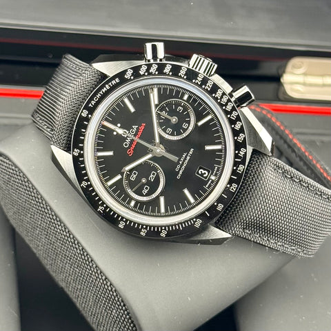 Omega Speedmaster Dark Side of the Moon Ref. 31192445101003 | Full-Set 10/2023 | Unworn | Ungetragen | Keramik | 44.25mm | Top