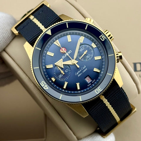 Rado Captain Cook Automatic Chronograph Ref. R32146208 | Full-Set 2026 | Unworn | NEW | Bronze | 43mm | Blue Dial | Top
