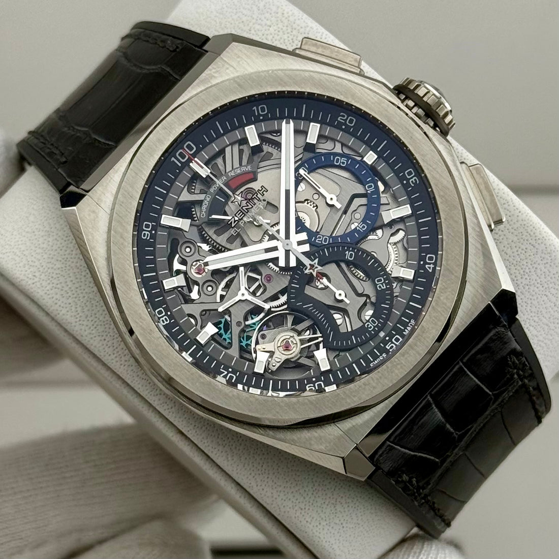 Zenith Defy El Primero 21 44mm Chronograph Ref. 95.9000.9004/78.R582 | Full-Set 06/2026 | Zenith Garantie 06/2031 | NEU | Unworn | Titan