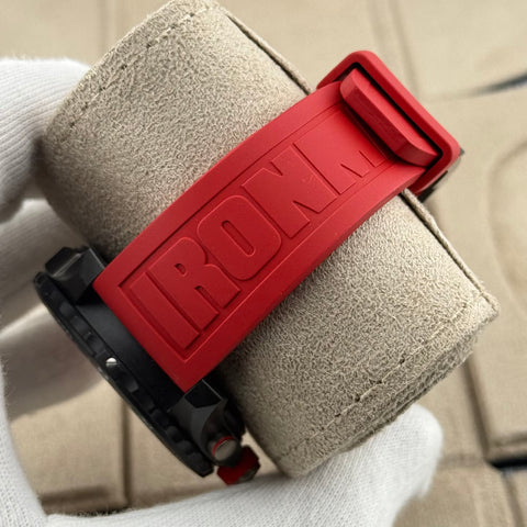 Breitling ENDURANCE PRO 44 IRONMAN® Ref. X823109A1K1S1 | Full-Set 10/2025 | NEU | Unworn | 44mm | VIP