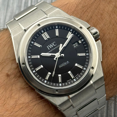 IWC Ingenieur Automatic 40 Ref. IW323902 | Full-Set 2014 | Black Dial | Top | VIP