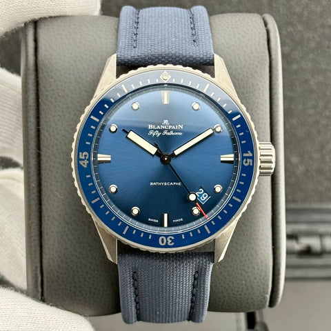 Blancpain Fifty Fathoms Bathyscaphe Ref. 5000-0240-O52A | Full-Set 09/2025 | Like New Condition | Ceramic | Blue | Top
