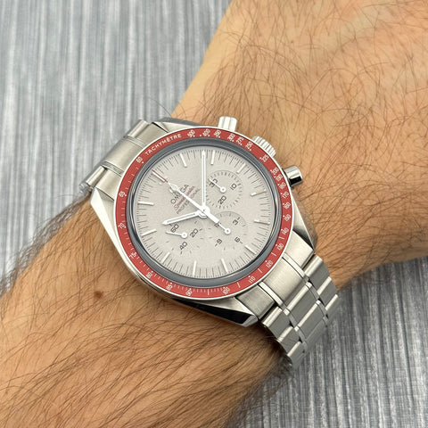 Omega Speedmaster Moonwatch Tokyo 2020 „Rising Sun“ Ref. 52230423006001 | Full-Set 10/2024 | Limited Edition 2020 | 42mm | Rare | Top
