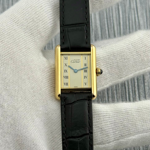 Cartier Tank Vermeil Ref. 5057001 | Quartz | Rare Dial | Vintage | Cartier Strap | 20x28mm | Damen | Ladies | VIP