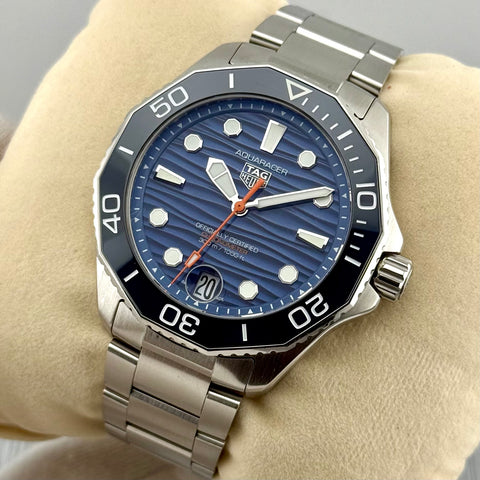 Tag Heuer Aquaracer Professional 300 Date Ref. WBP5111.BA0013 | Papiere 07/2024 | Tag Heuer Service 01/2026 | Blue Dial | 42mm
