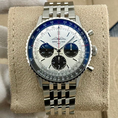 Breitling Navitimer B01 Chronograph 43 Ref. AB0138241G1A1 | Full-Set 04/2023 | Unworn | Ungetragen | Silver Panda Dial | Top