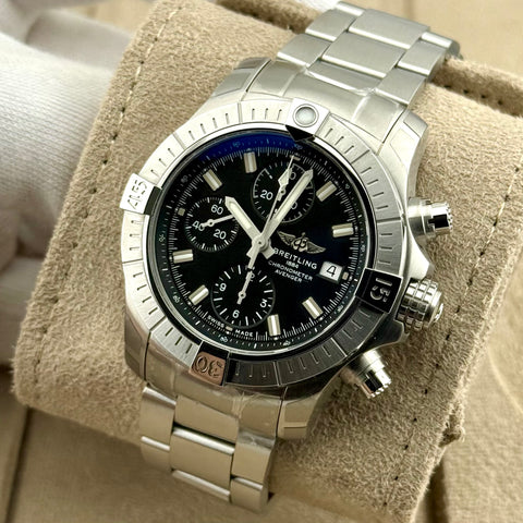 Breitling Avenger Chronograph 43 Ref. A13385101B1A1 | Full-Set 10/2025 | NEU | NEW | Unworn | Automatic | 43mm | Top