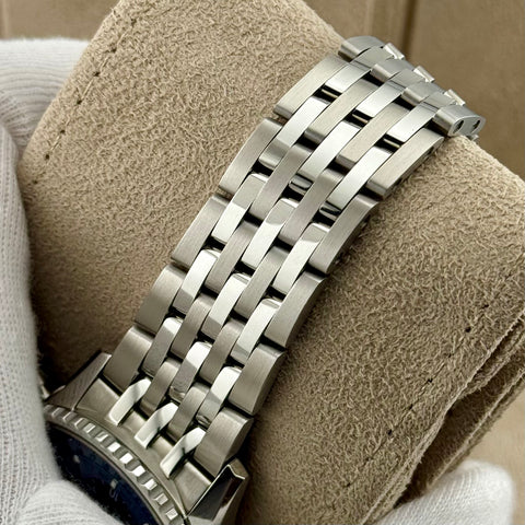 Breitling Navitimer B01 Chronograph 43 Ref. AB0138241C1A1 | Full-Set 08/2023 | Ice Blue | Automatic | 43mm | Breitling Garantie 08/2031 | Top | VIP