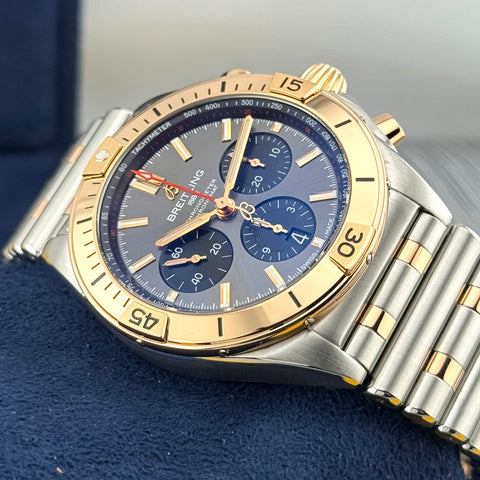 Breitling Chronomat B01 42 Ref. UB0134101B1U1 | Full-Set 01/2022 | Like New | Neuzustand | Roségold | Grey Dial | 42mm | Top
