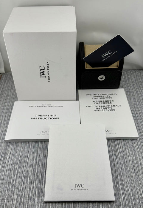IWC Pilots Watch Automatic Spitfire Ref. IW326801 | Full-Set 2019 | Serviced 09/2025 | 39mm | Top
