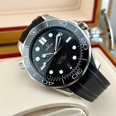 Omega Seamaster Diver 300M Ref. 210.32.42.20.01.001 | Full-Set 12/2024 | Unworn | Ungetragen | Automatic | 42mm | Omega Garantie 12/2029