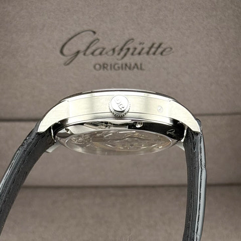 Glashütte Original PanoMaticLunar Ref. 1-90-02-42-32-61 | Full-Set 11/2025 | Unworn | Ungetragen | 40mm | Silver | Top