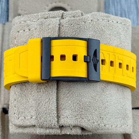 Breitling Endurance Pro Ref. X82310A41B1S1 | Full-Set 07/2023 | Yellow | Gelb | X82310 | Top | VIP