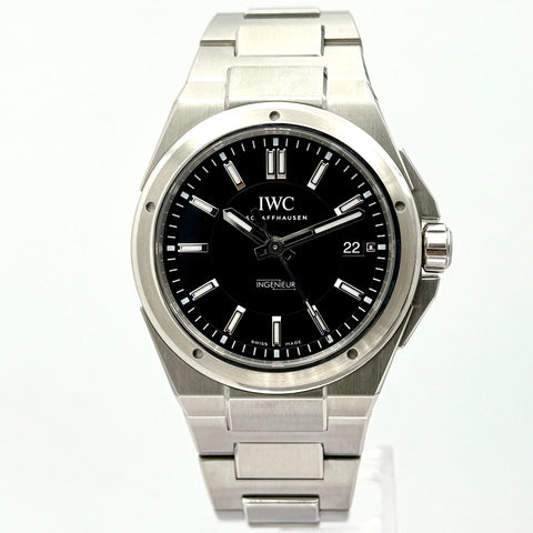 IWC Ingenieur Automatic 40 Ref. IW323902 | Full-Set 2014 | Black Dial | Top | VIP